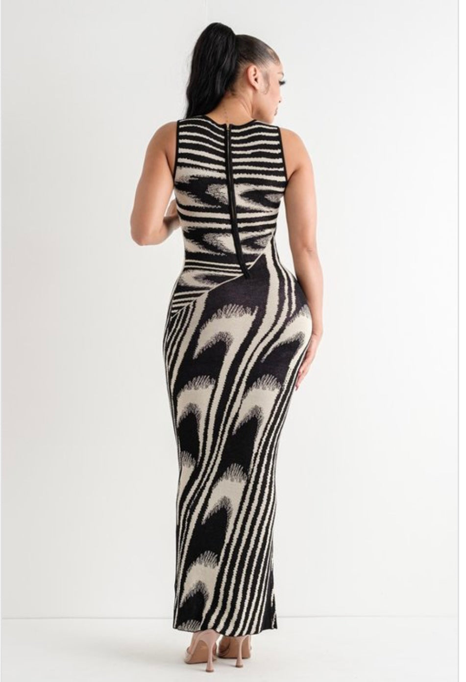 Black and White (Maxi Dress)