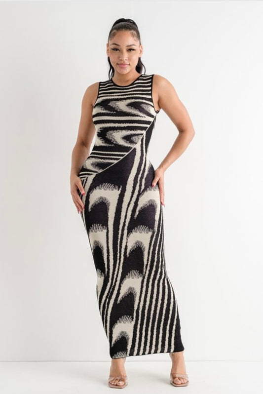 Black and White (Maxi Dress)